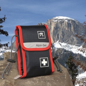 Alpine-Set First Aid Bag For Skiers